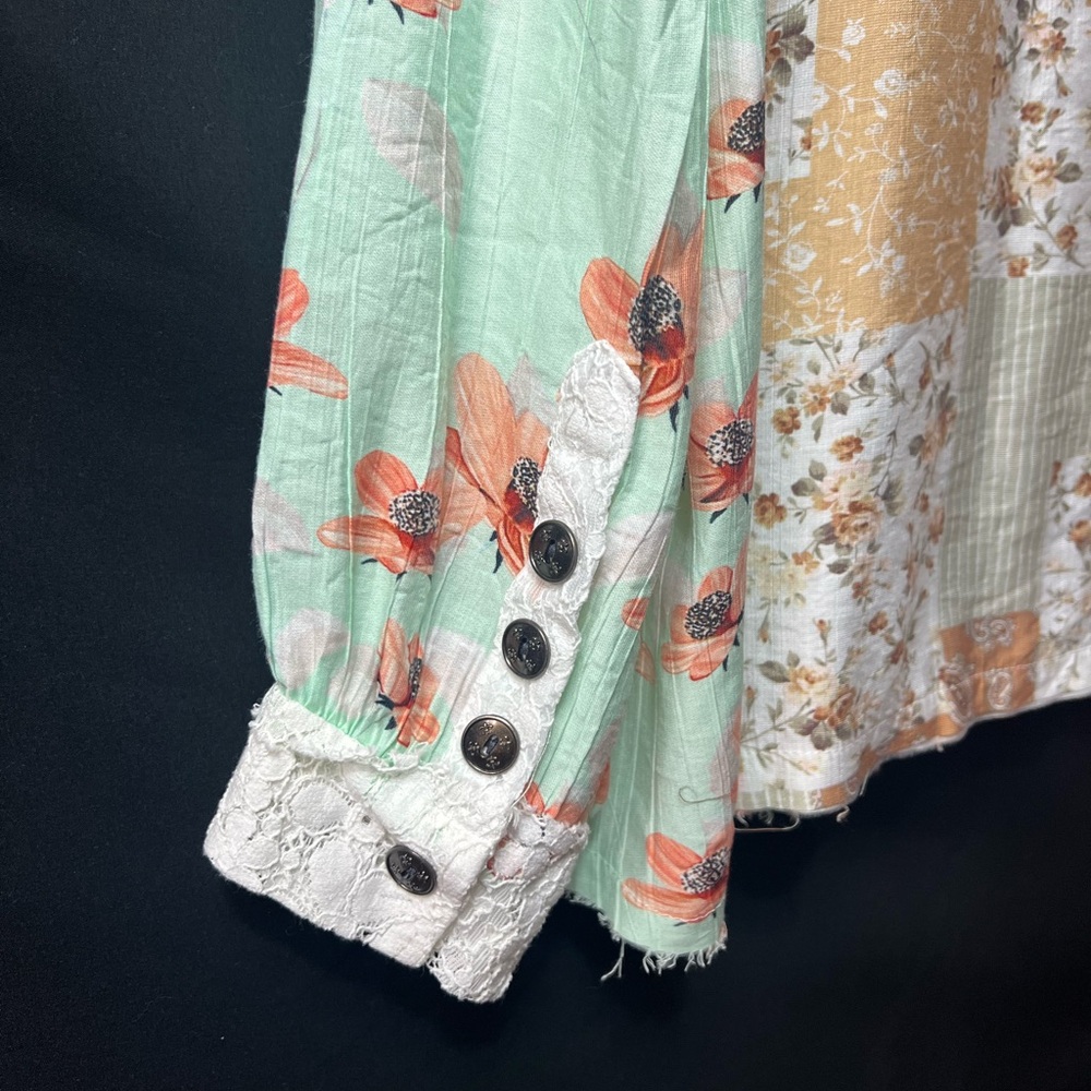POL Patchwork Floral Button-Down Shirt in Mint, C… - image 4